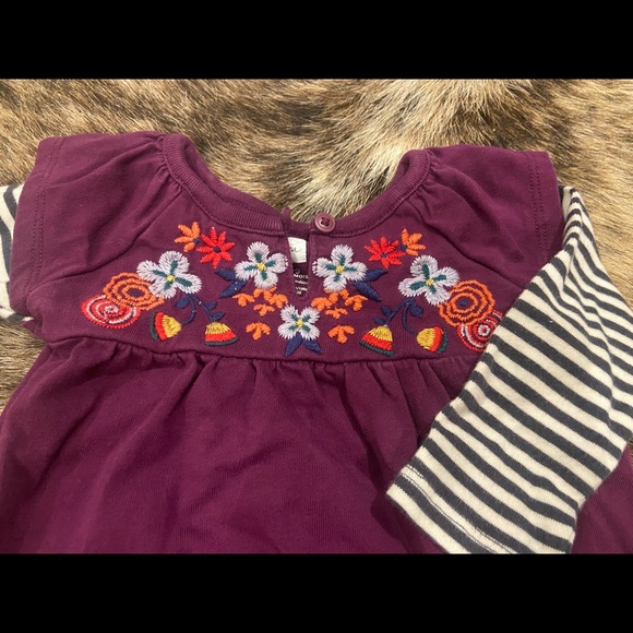 Tea Collection embroidered romper. - Picture 2 of 3